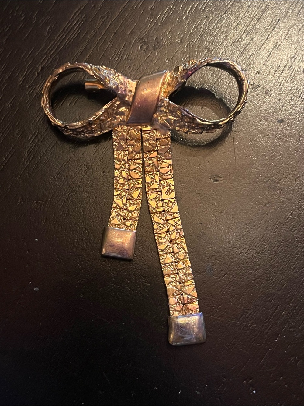 Vintage 80s Gold Tone Bow Drop Brooch